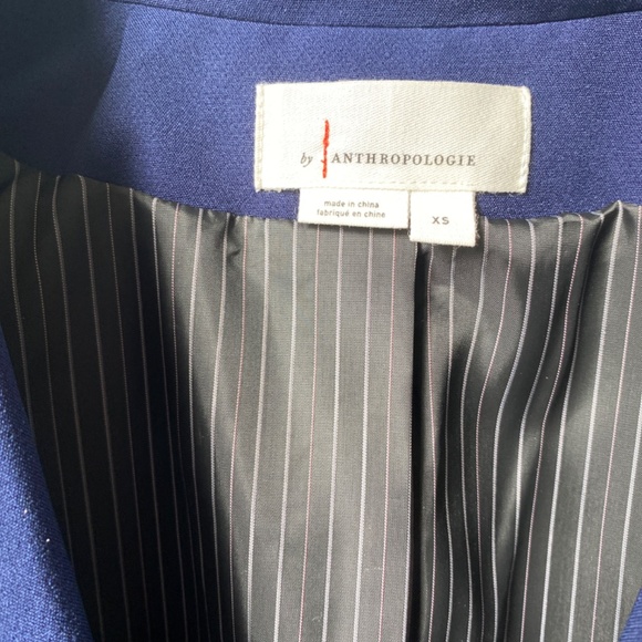 Blazer - Picture 6 of 6